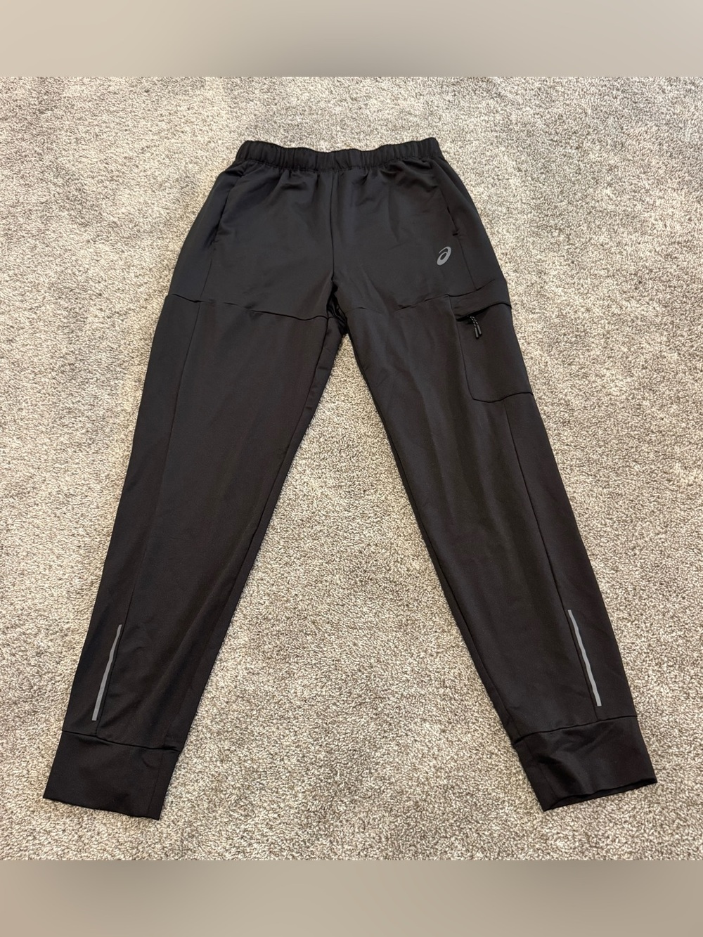 Asics Black Men’s Reflective Jogger Sweatpants